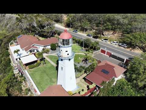 Exploring Oahu's South Shore: Diamond Head Lighthouse @adventurousshawn