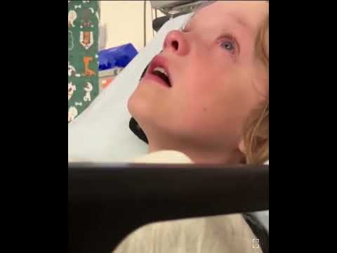 Boy sees Jesus and his dad in Heaven.