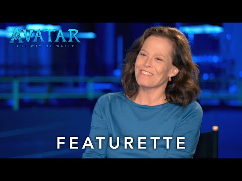 Sigourney Weaver