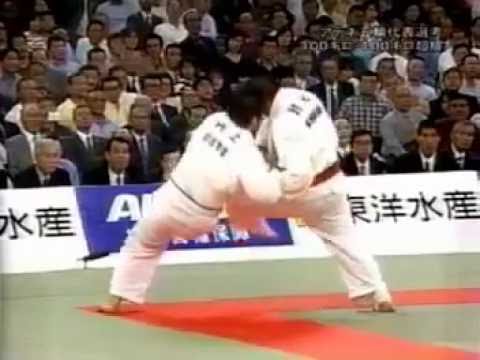 JUDO 2004 All Japan: Kosei Inoue 井上 康生 (JPN) - Keiji Suzuki 鈴木桂治 (JPN)