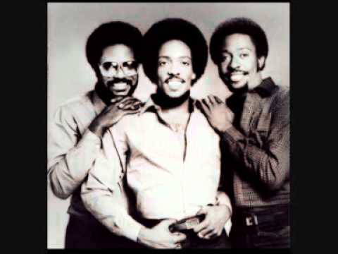 Outstanding - The Gap Band (1982)