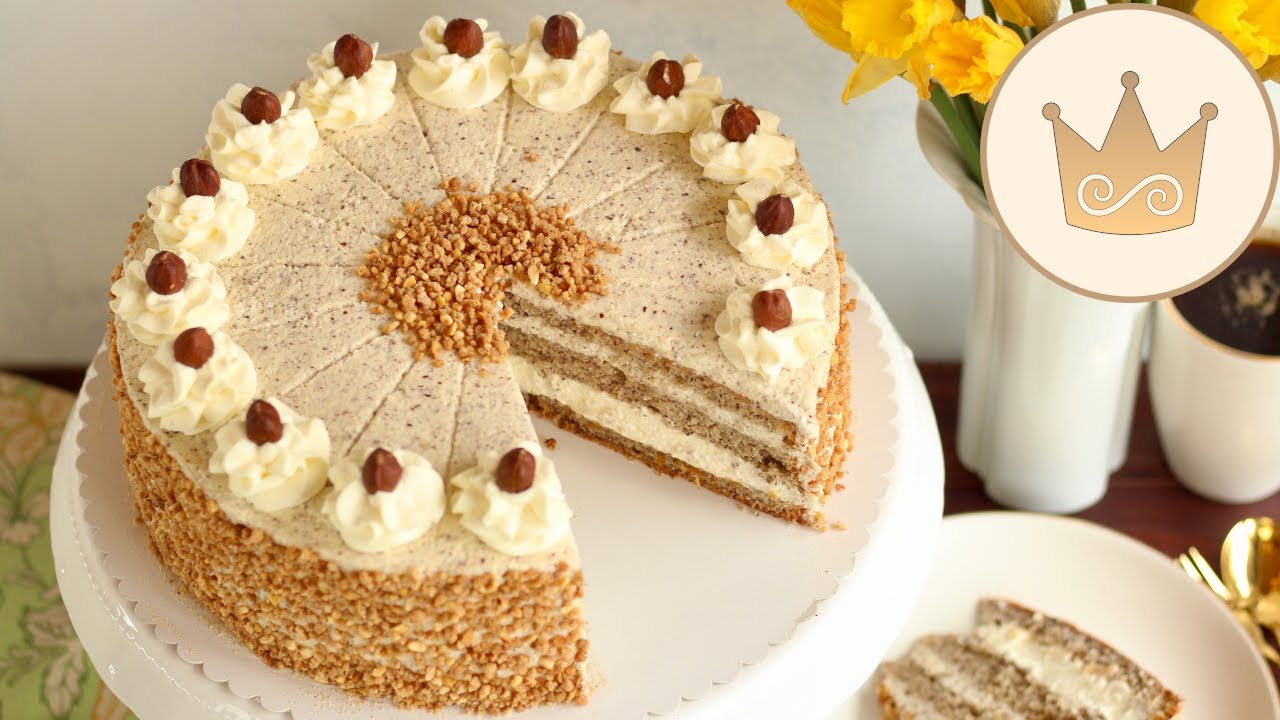 NUSSTORTE - Einfache Rezepte