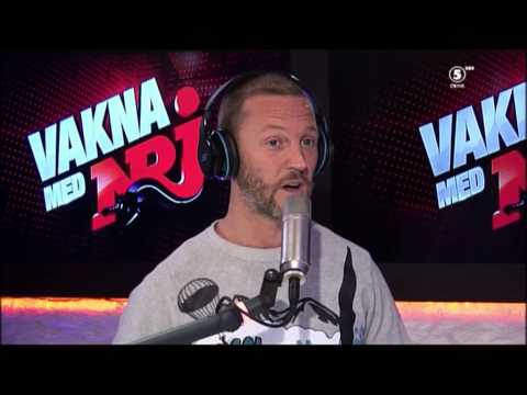 Martin DJ:ade på pensionärsgolvet - VAKNA med NRJ