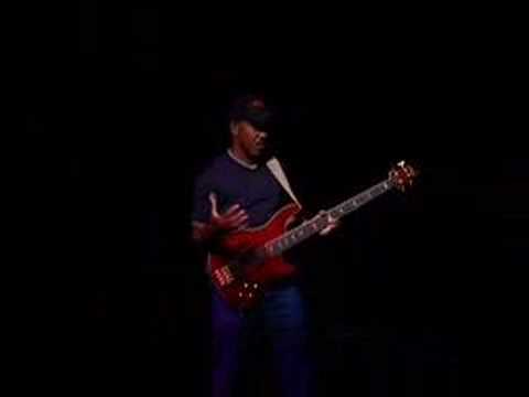 Kevin Keith - Bass Guitar - ejeband.com