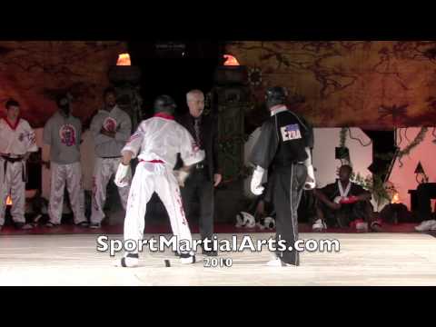 2010 NBL Supergrands - Brandon Bertsch v Raymond Daniels