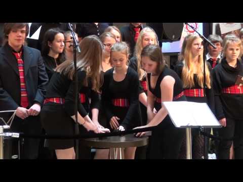 KÜG segakoor Solarises Hiiu Folki tutvustamas