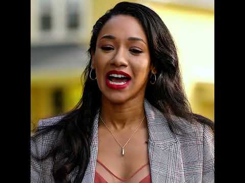 Iris meets Smallville's Clark Kent #theflash #smallville #supermanandlois #iriswest #superman