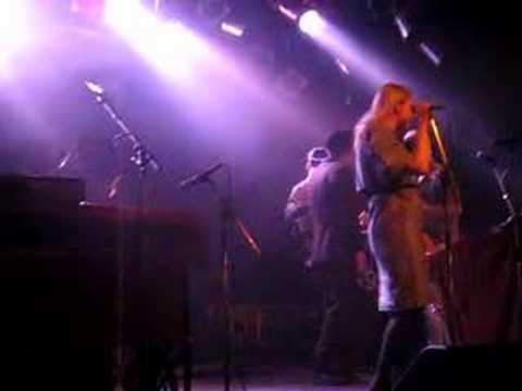 Dub  Sweden "Ni suger"