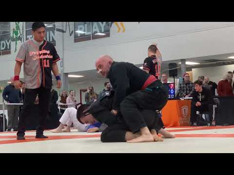 2022 Grappling Industries Cincinnati, Masters, 170lb, Blue Belt, Gi (10th tourney, Gi fight 1)