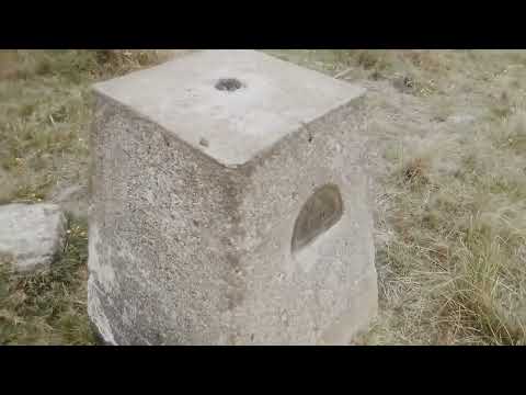 VÉRTICES GEODÉSICOS EN FLORIDA, URUGUAY - La Macana "Corazón del Mundo"