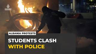 Albania protests: Students demonstrate against poor school conditions