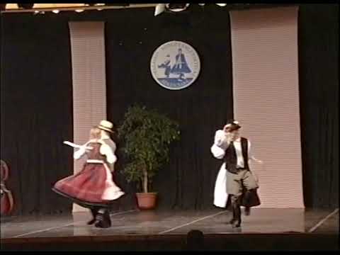 Dobos Beáta - (Gyebnár László), Farkas Lilla - Vaszkó János: Feketelaki táncok