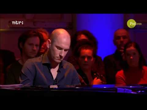 Caspar Vos - uit 4 Skazki Op.26 III. Narrante a piacere - Nikolaj Medtner | Podium Witteman