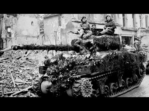 German Panzergrenadiers Never Expected Sherman Fireflies With 17-Pounder Guns