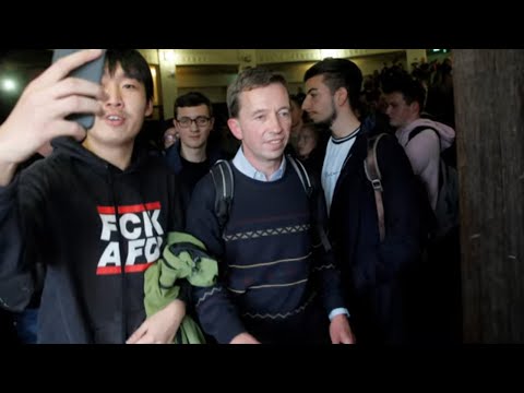 DEBATTE UM MEINUNGSFREIHEIT: Wenn Politiker nicht mehr zu Wort kommen