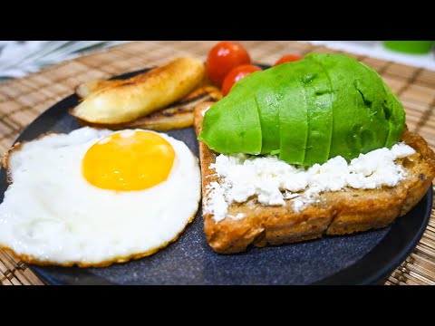 Quick Breakfast: Cottage Cheese Toast with Avocado, Egg, Banana, and Tomato