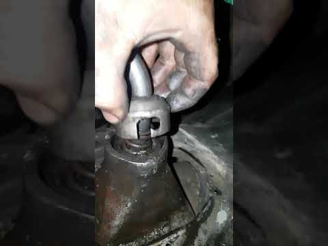 Chev k20 4 speed SM465 muncie stuck in gear fix