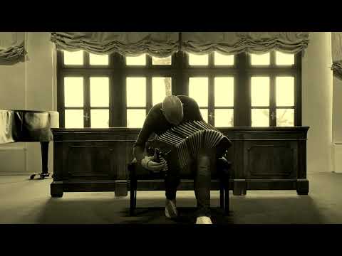 Vocalise by Martin Ulikhanyan. Mario Stefano Pietrodarchi - bandoneon