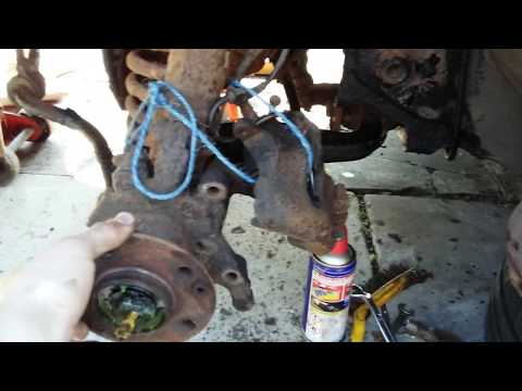 Mercedes Benz 190e Restoration Log #36 - Brakes Taken apart