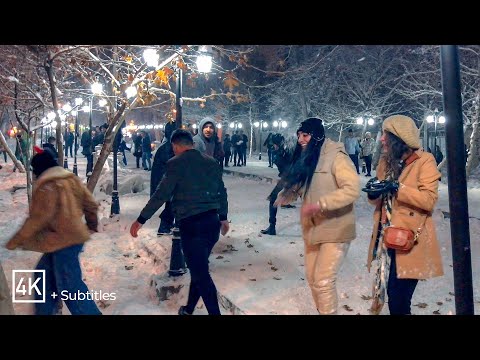 Snowball Fight (Barf Bazi) in TEHRAN, IRAN (4K) | برف‌ بازی مردم در باغ فردوس تهران
