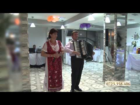 Lucia Lazar LIVE - Nunta 2013 - Muzica de petrecere.