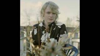 Ane Brun - headphone silence (Henrik Schwarz dixon edit)