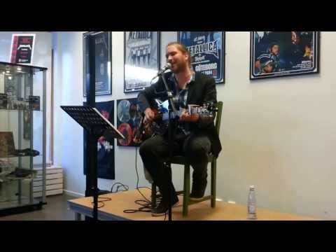 Jocke Nilsson - Live på Musikbiblioteket i Västervik 2013 - 02