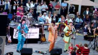 The Fab Fourever - Sgt. Pepper's Lonely Hearts Club Band Reprise/A Day In The Life