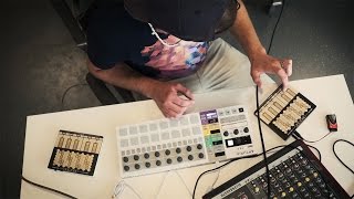Video thumbnail for Joey Gage in the studio with the Hyve Touch Synthesizer by Skot Wiedmann