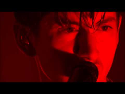 Arctic Monkeys - Cornerstone [Live iTunes Festival 2013] HD