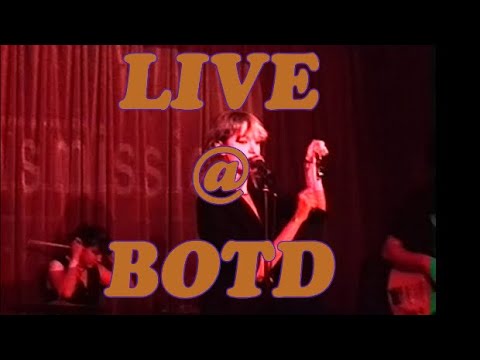 THE STRANGERZ AT BAND ON THE WALL