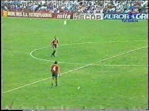 23-4-1989 (32°F) Independiente:2 vs Ferro Carril Oeste:1 (Reggiardo-Insua-O. Acosta)