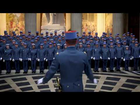 Tribute to Maurice Genevoix by the midshipmen of the Saint-Cyr Military Academy [with subtitles]