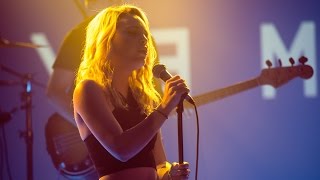 Pandora #ThumbMoments with Bea Miller