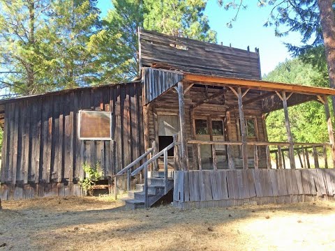 Visiting Oregon Ghost Town of Golden