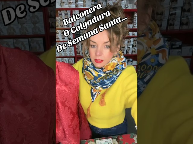 Vídeo relacionado con Porras E&B Balconera Colgadura Gallardete M de Maria Semana Santa Religiosa en Tela con lazos 150x70 cm Damasco Azul a 1 Cara