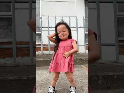 First attempt to get Karol G to answer my video #TeamLittle #dancing #TROPICOQUETA #KarolG