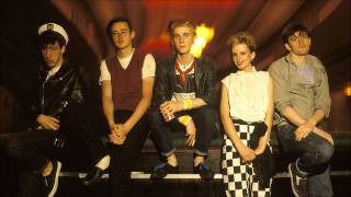 Altered Images - Love & Kisses (BBC Session 1982)
