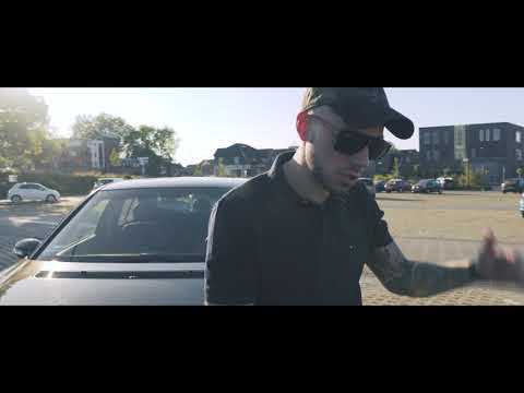 JOHNY #Hot16Challenge2 (prod.Oilbeatz)