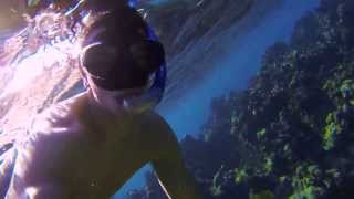 preview picture of video 'GoPro Hero 3 HD Underwater Snorkeling in Beautiful Roatan, Honduras'