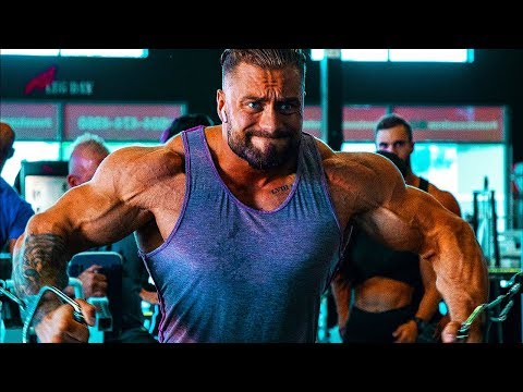 Chris Bumstead - CHASING THE PERFECT BODY - Classic Physique Motivation