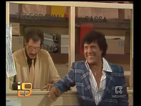 FRANCO FRANCHI e CICCIO INGRASSIA – ALL’UFFICIO POSTALE