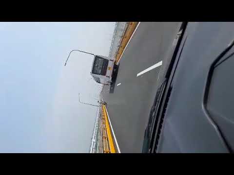 Kalyan Gupta  Enjoying the beauty during driving =? 