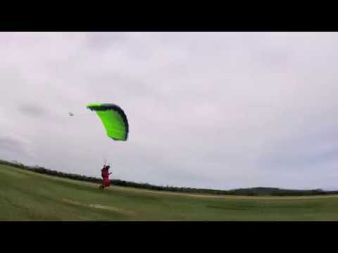 Extremis Skydive - Swoop 180 degree - Crossfire 3 129 ft