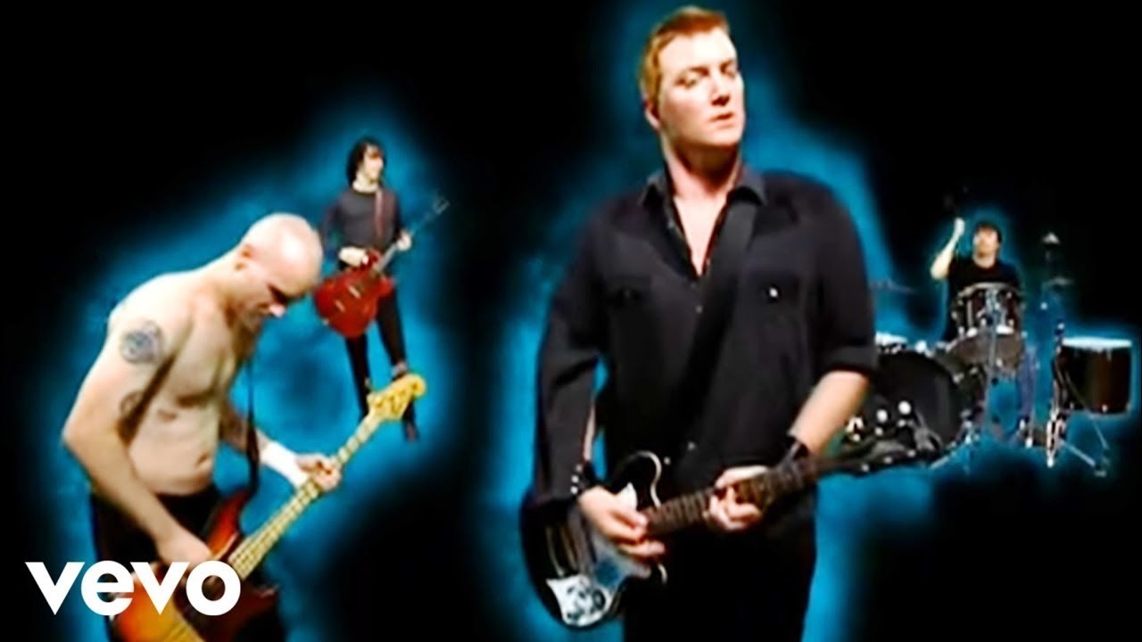Queens Of The Stone Age - No One Knows (Official Music Video) - YouTube