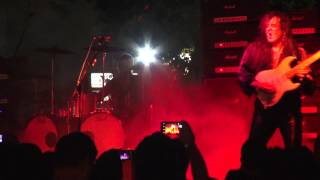 Yngwie Malmsteen Crucified