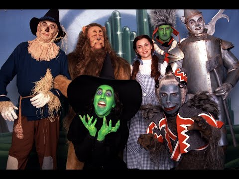 Thumbnail for video: Tribute to The Wizard of Oz - 1998