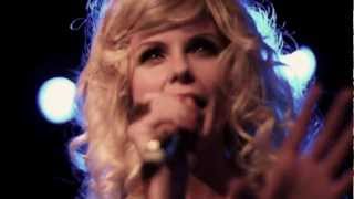 Bedroomdisco TV: The Asteroids Galaxy Tour - &#39;The Sun Ain&#39;t Shining No More&#39; Live