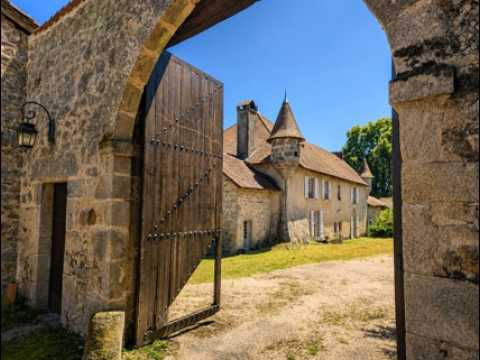 Propriété à vendre à Marval, Haute-Vienne - 418 700 € - photo n°3