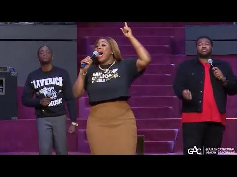 Samantha Howard - Call The Name of Jesus - GAC